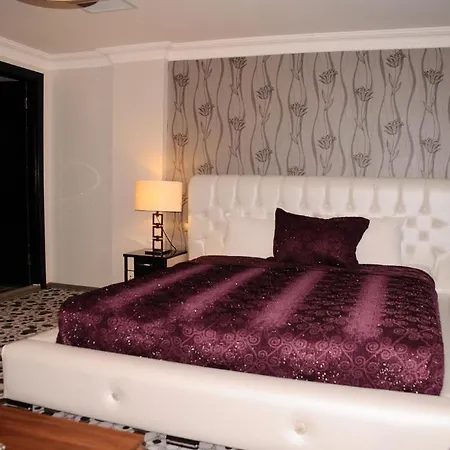 Hotel Risiss 2*