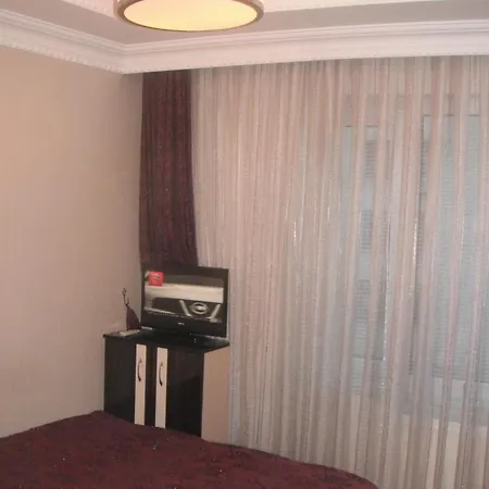Hotel Risiss 2*